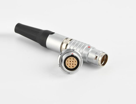 如何確定航空連接器的開(kāi)板尺寸？