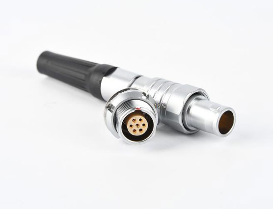 1690013802131279.jpg 螺紋鎖緊防水連接器公母對接ip68多芯防水航空插頭插座M12M15M18.jpg