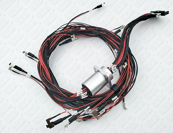 定制航空連接器時，如何確保其兼容性？